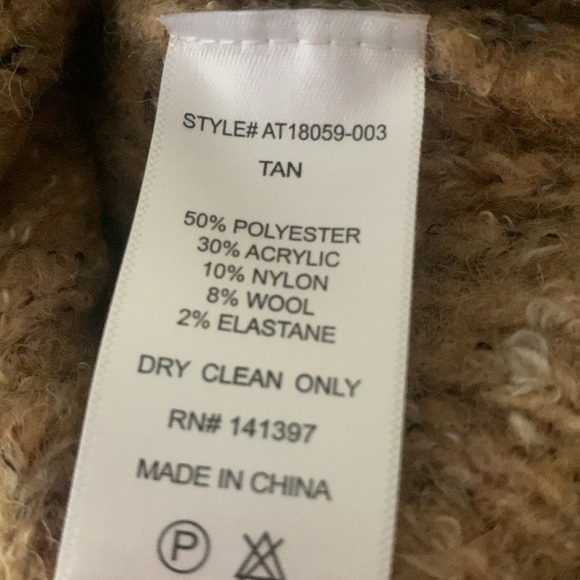 NWT ASTR THE LABEL Mock Sweater Cold Shoulder multi Camel Black specks Color - Picture 6 of 8